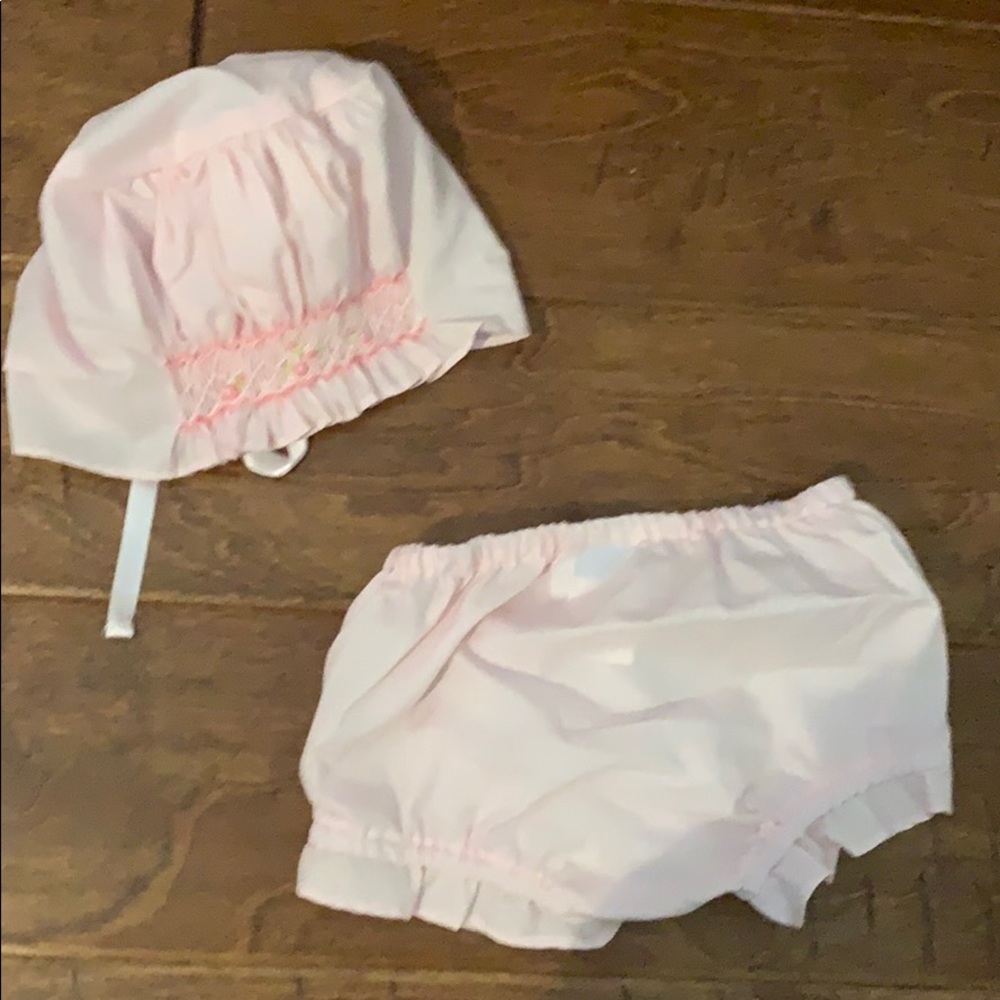 Luli and me smocked dress with bonnet and bloomers - Picture 2 of 5